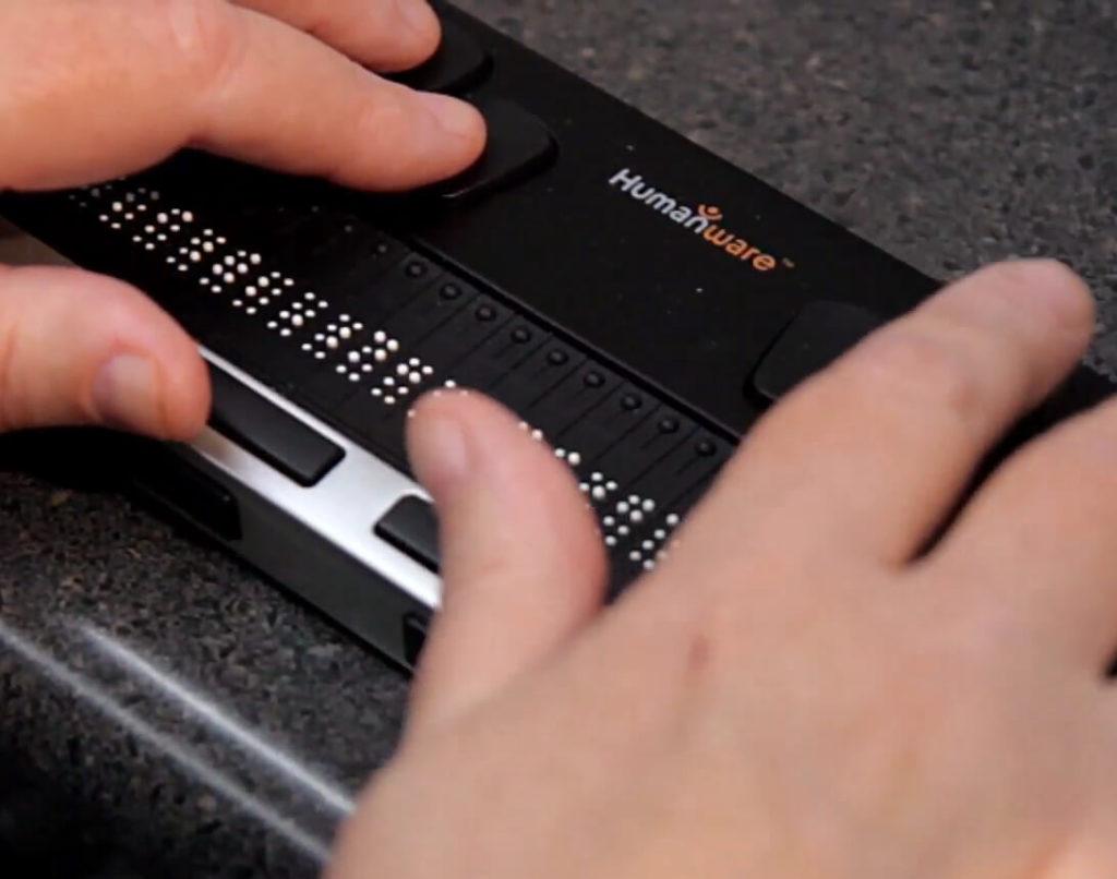 Hands on a Humanware Braille display